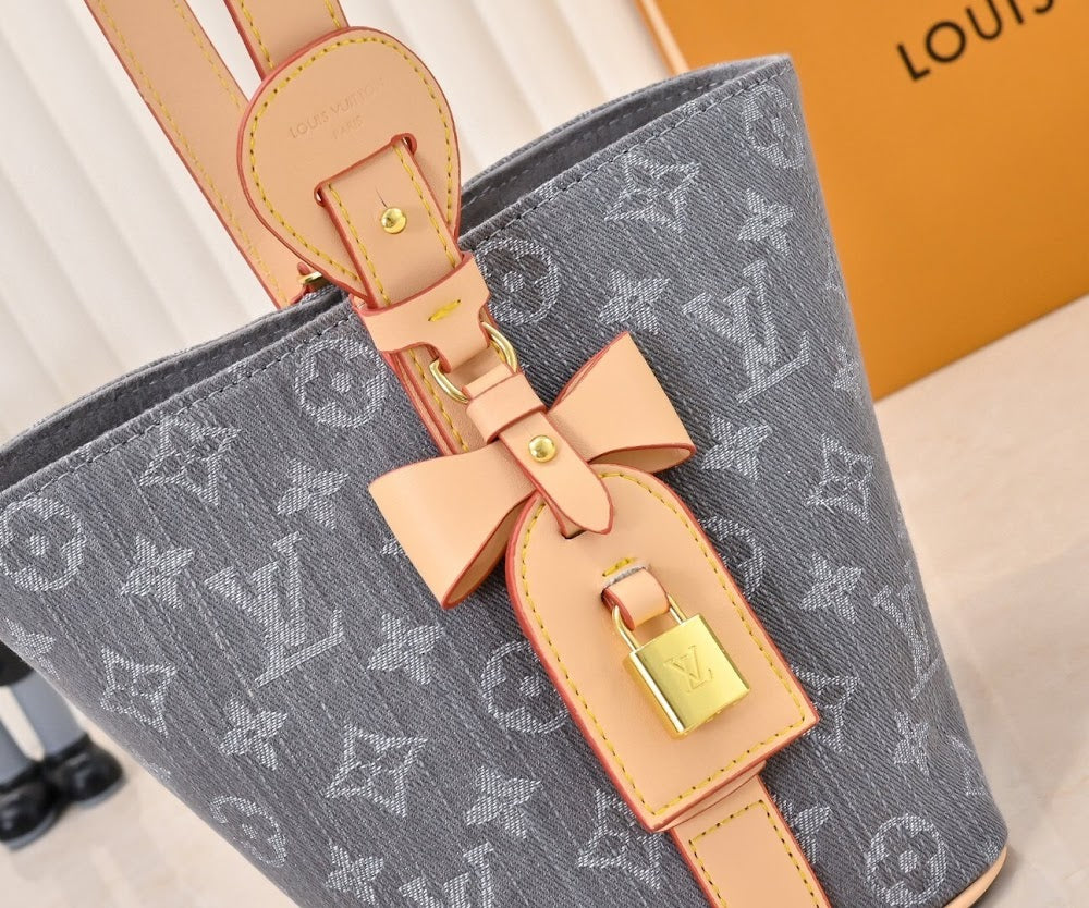 Dragons Bags ln Luxury Bag --76956