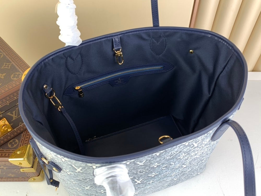 Dragons Bags ln Luxury Bag --61744