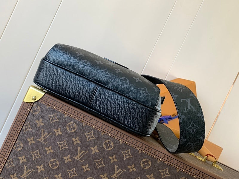 Dragons Bags ln Luxury Bag --71102
