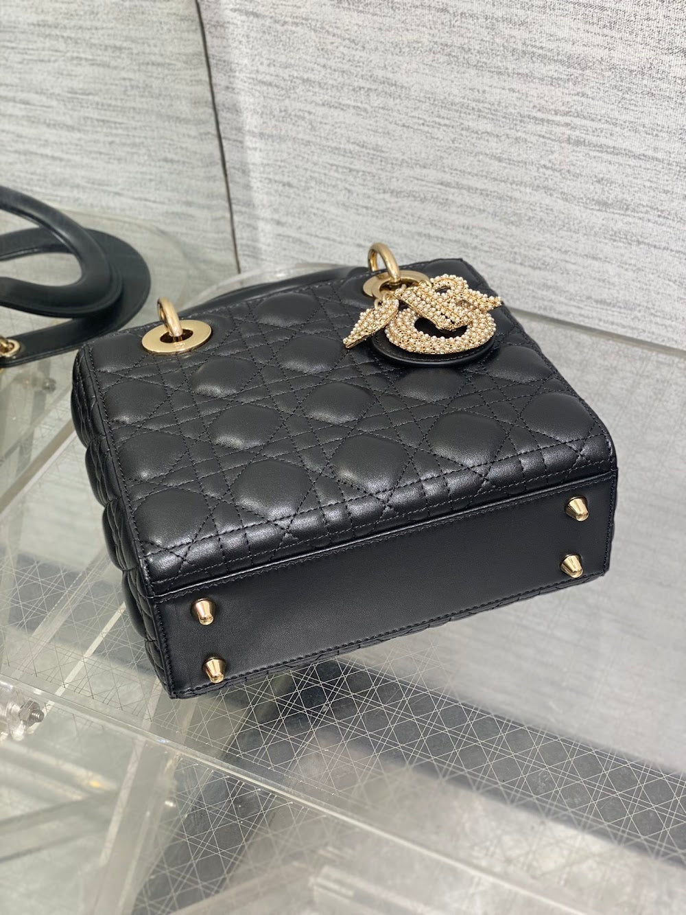 new-designer-premium-bags-nm16769