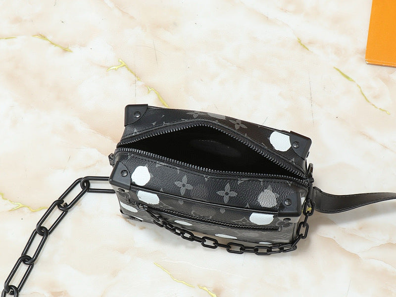 Dragons Bags ln Luxury Bag --81598