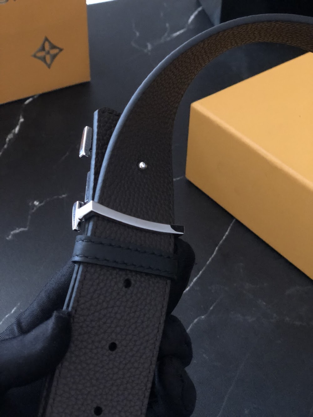 Dragons Bags ln Luxury Belt --101015