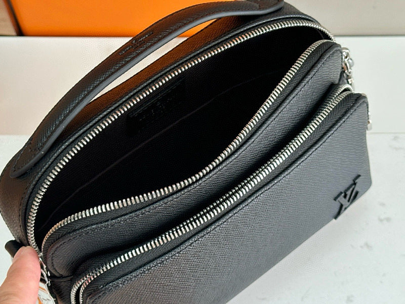 Dragons Bags ln Luxury Bag --70900