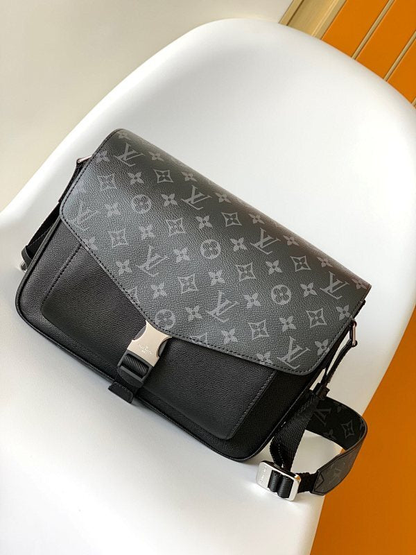 Dragons Bags ln Luxury Bag --71110