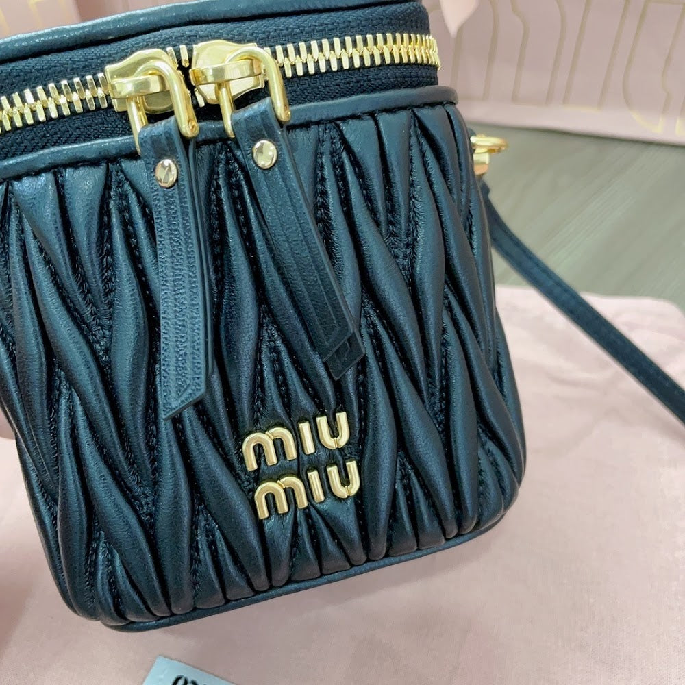 Dragons Bags Miun Miun Luxury Bag --123278