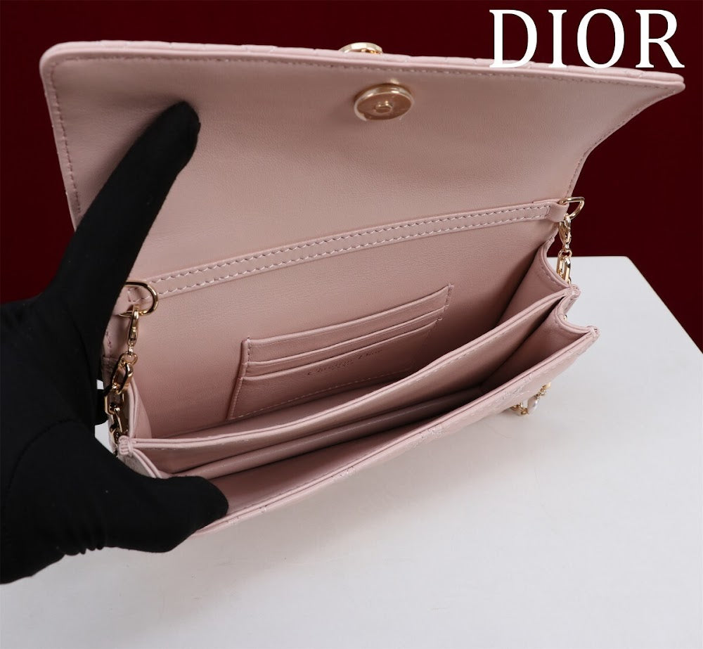 Dragons BagsDiorn Luxury Bag --116236