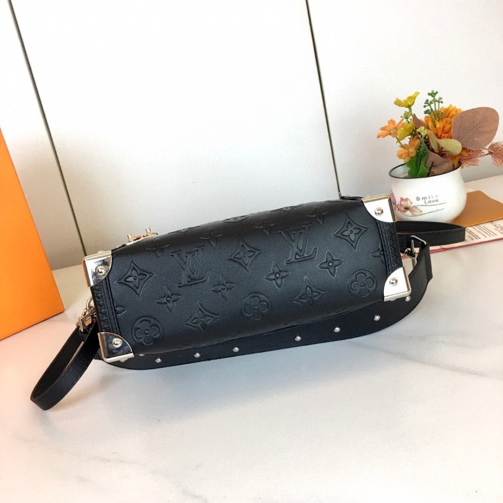 Dragons Bags ln Luxury Bag --76782