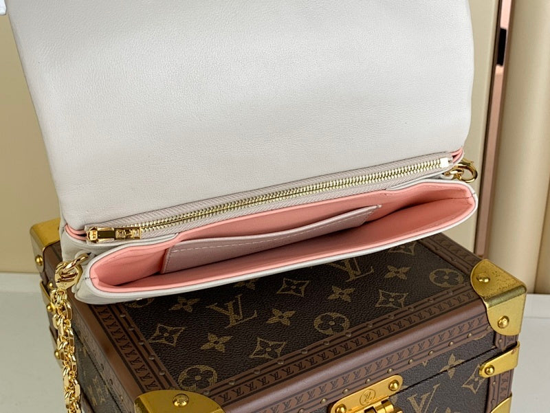 Dragons Bags ln Luxury Bag --68563