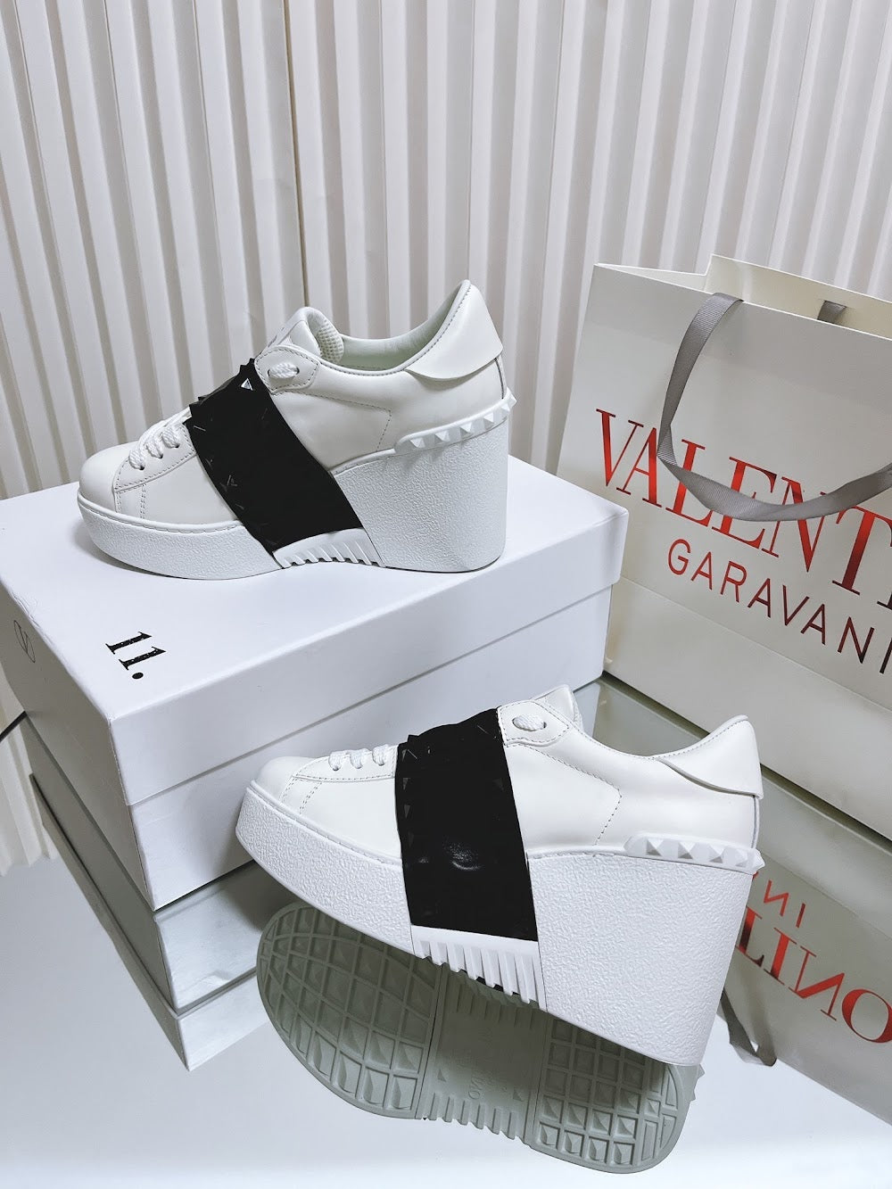Dragons Bags Valentino Luxury Shoes --52561