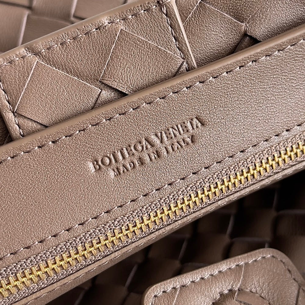 new-luxury-designer-bags-nm10656