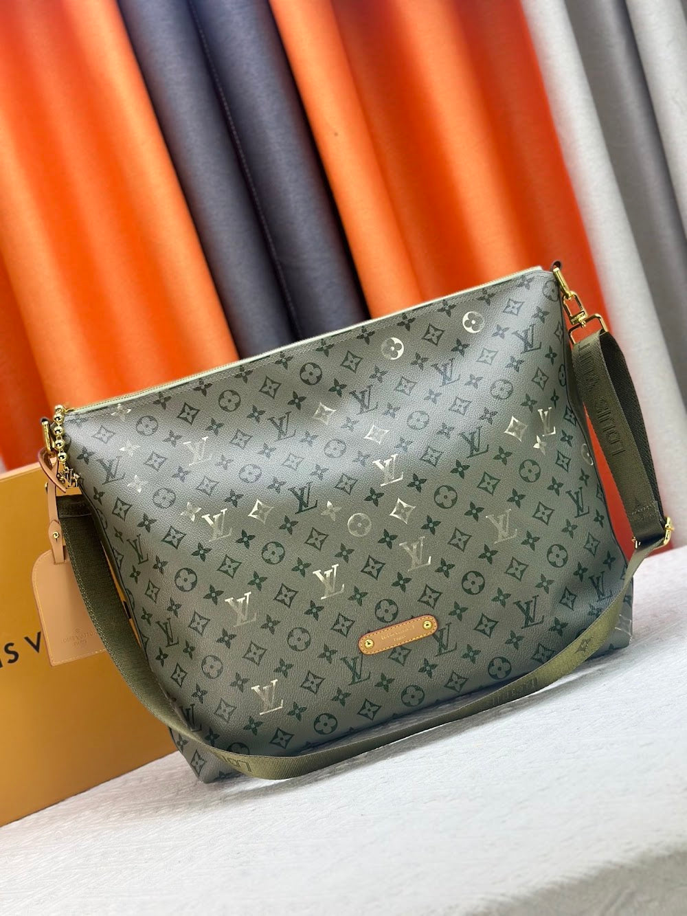 Dragons Bags ln Luxury Bag --77618