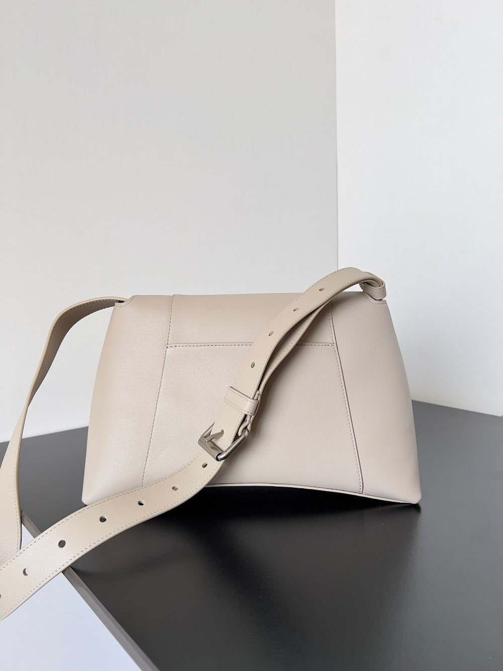 Dragons Bags Balenciaga Luxury Bag --111761