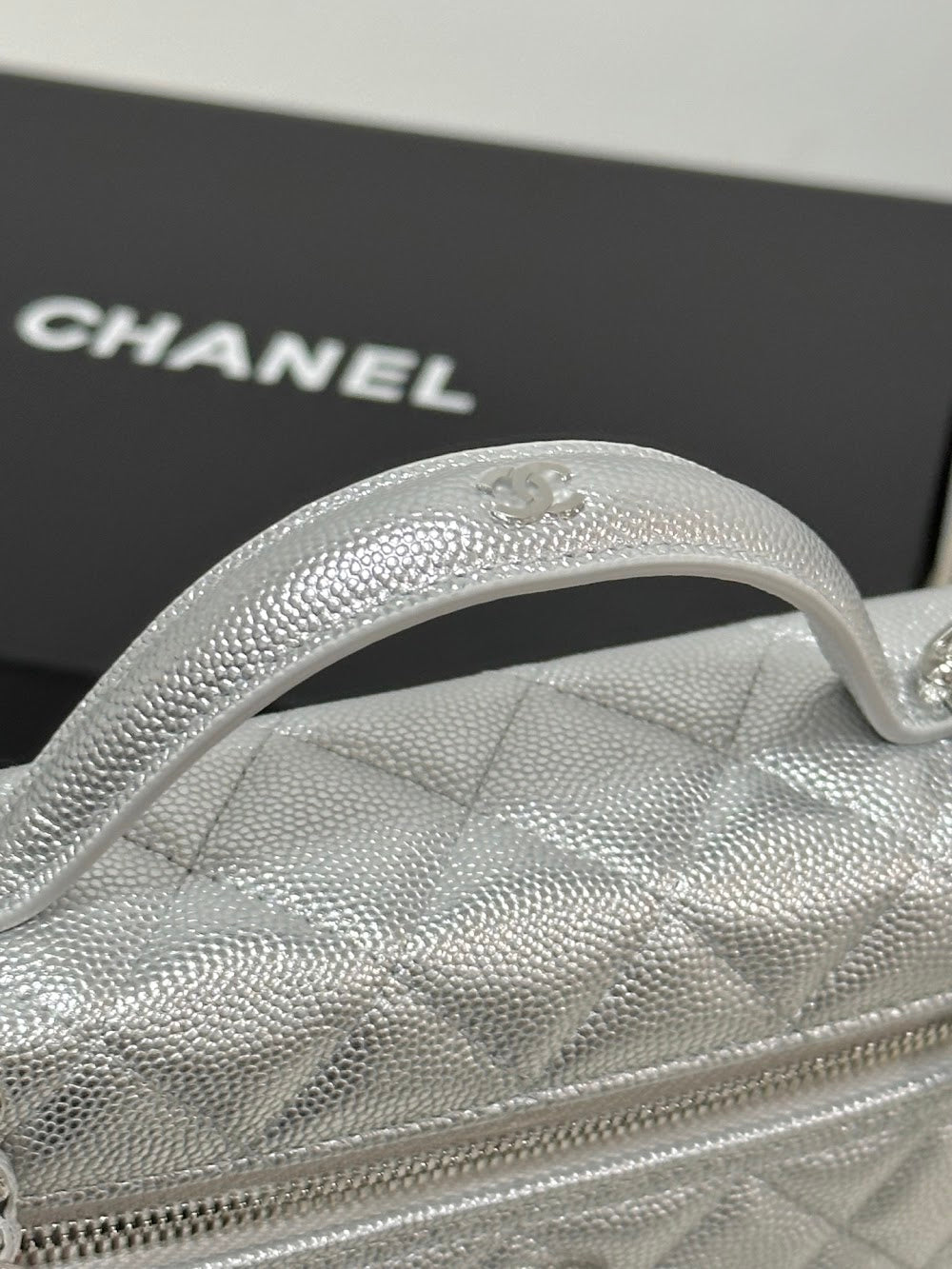 new-designer-premium-bags-nm9935