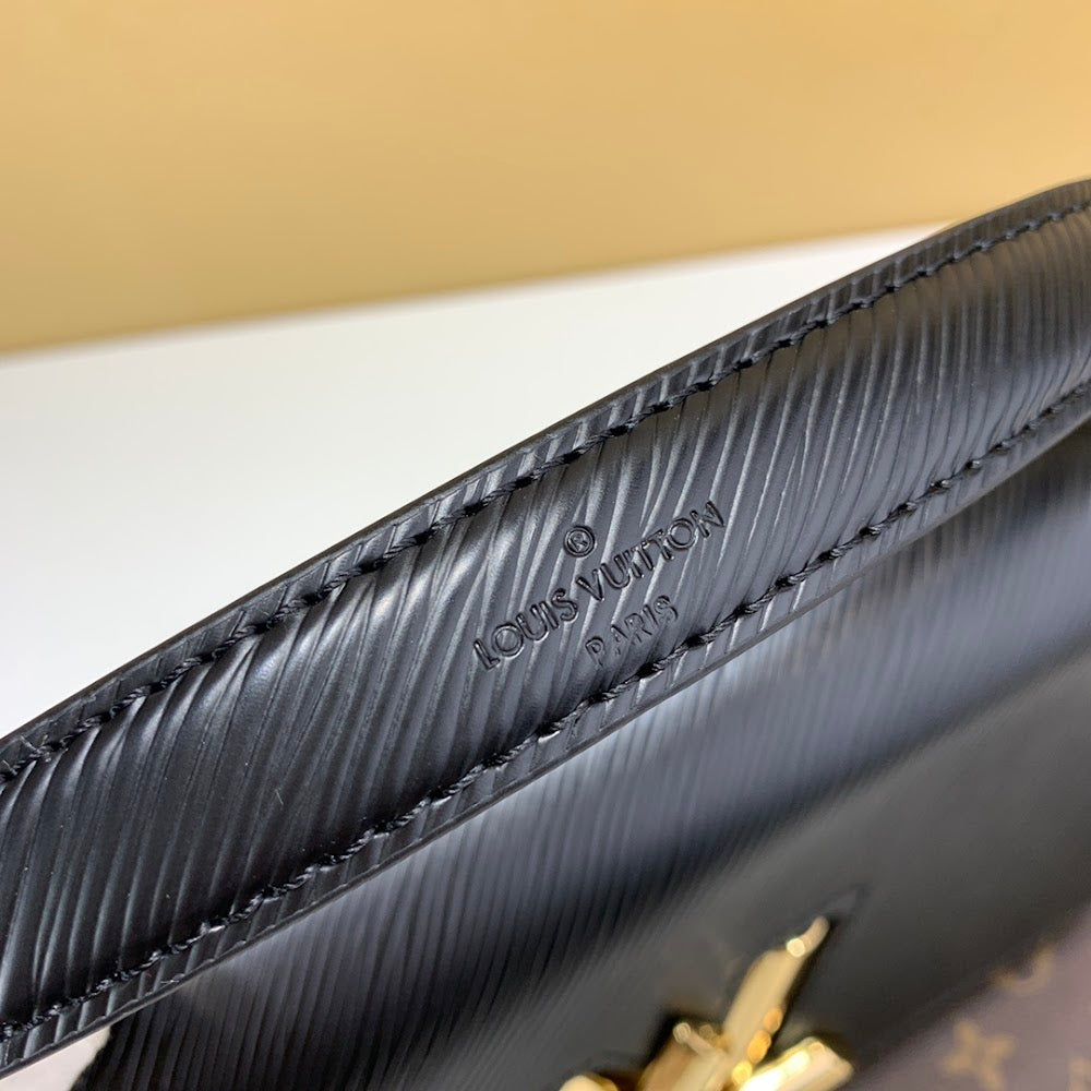 Dragons Bags ln Luxury Bag --58954