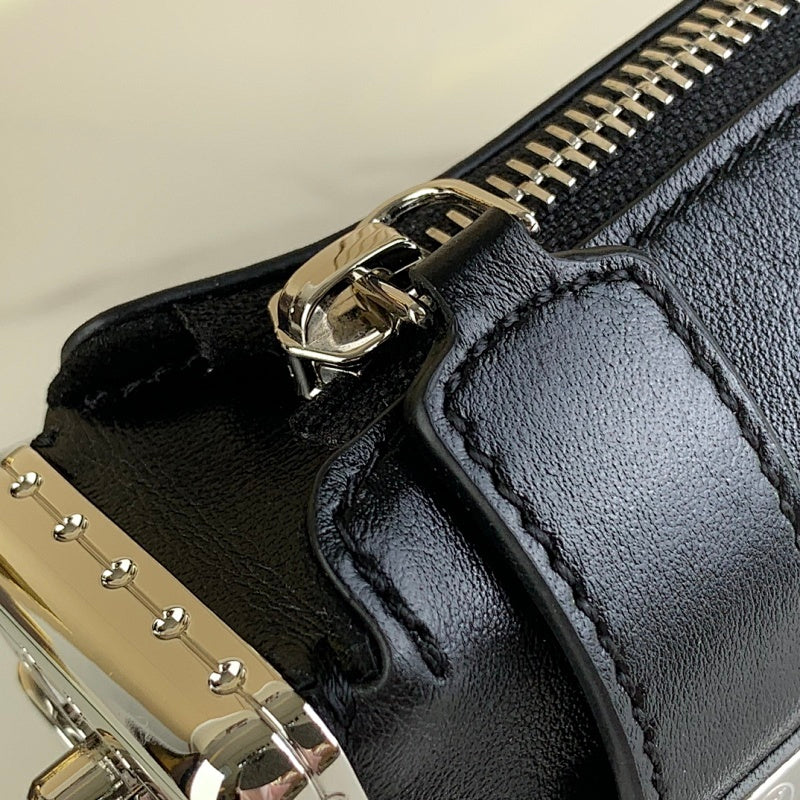 Dragons Bags ln Luxury Bag --69154