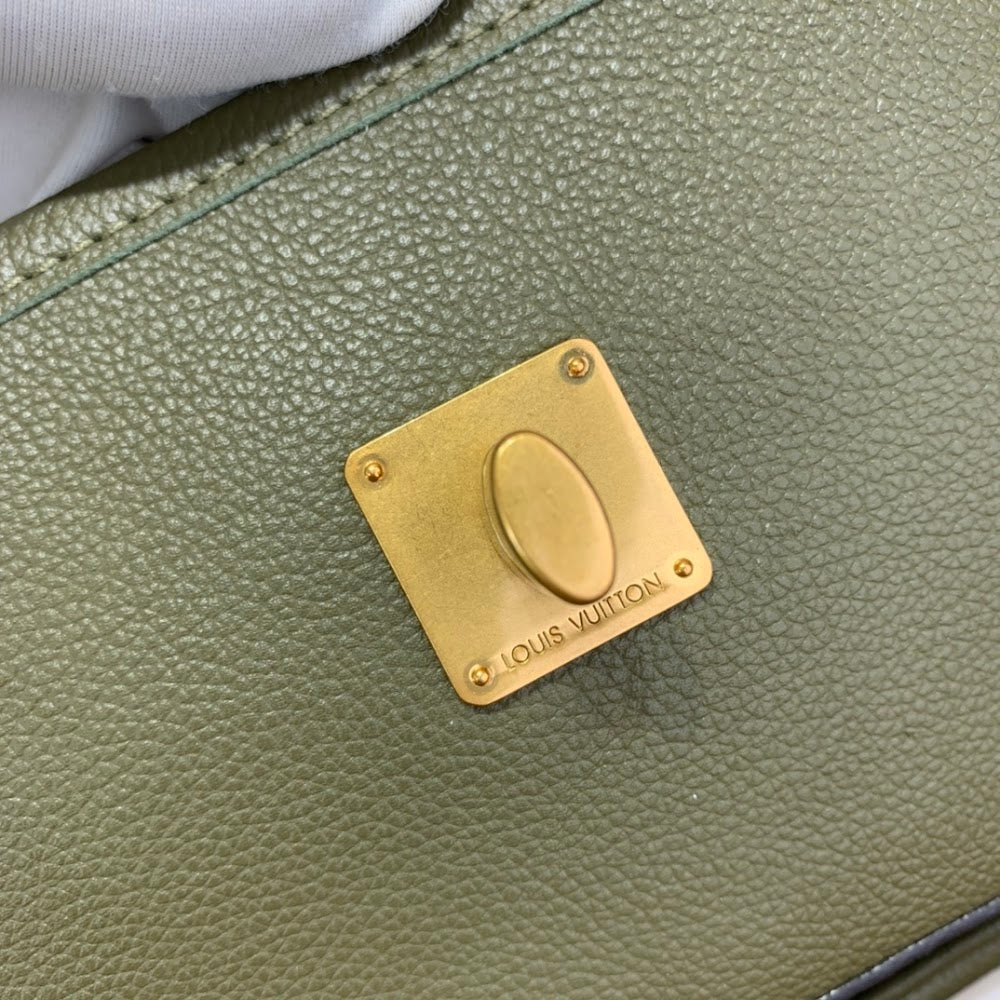 Dragons Bags ln Luxury Bag --59205