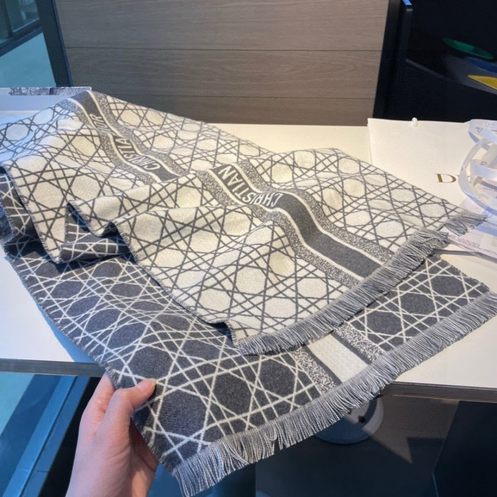 Dragons Bags Premium Designer Scarf --99578