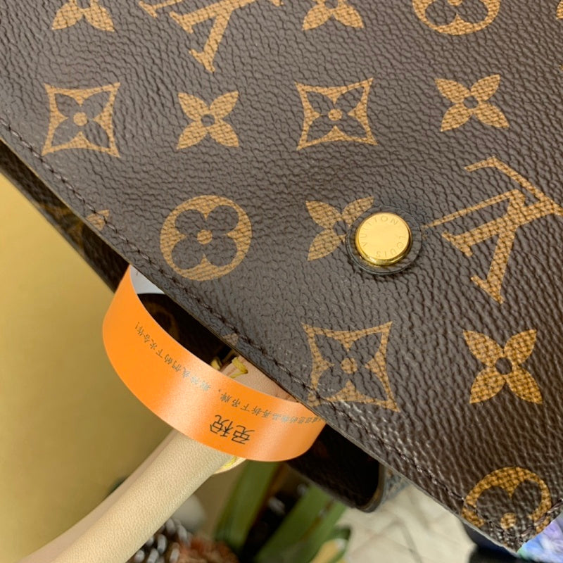 Dragons Bags ln Luxury Bag --59118