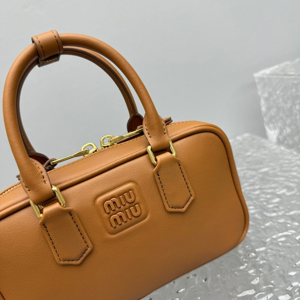 Dragons Bags Miun Miun Luxury Bag --123468