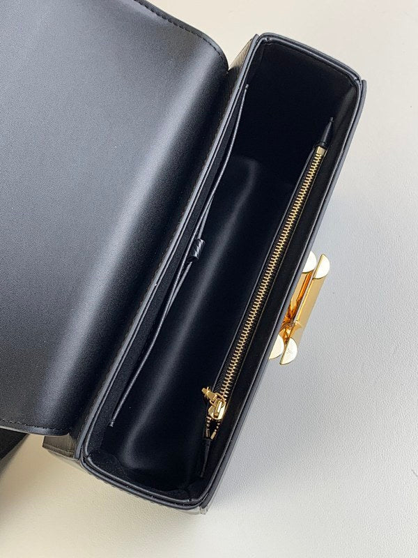 Dragons Bags ln Luxury Bag --67673