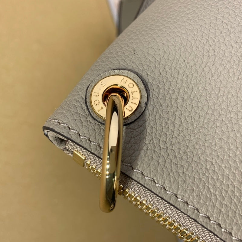Dragons Bags ln Luxury Bag --59607