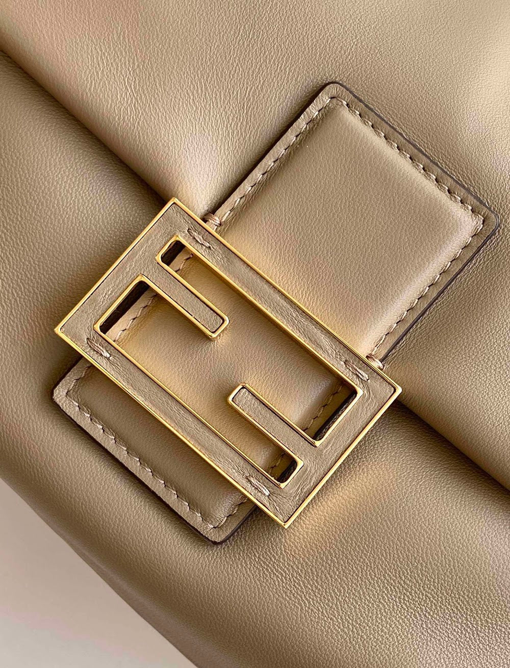 new-luxury-designer-bags-nm15029