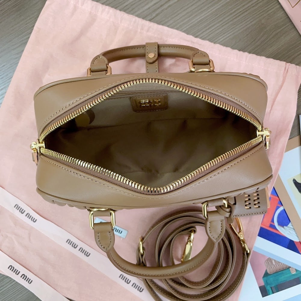 Dragons Bags Miun Miun Luxury Bag --122477