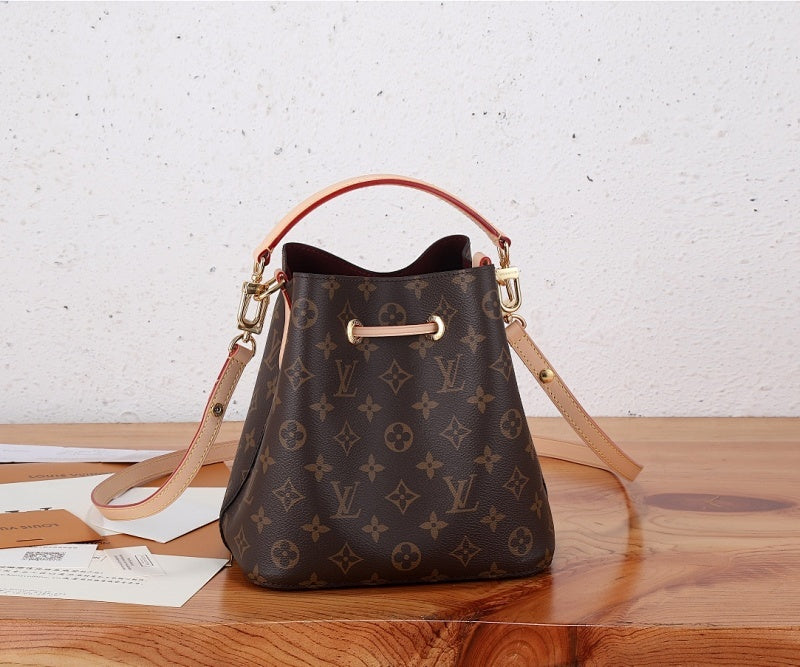 Dragons Bags ln Luxury Bag --81525