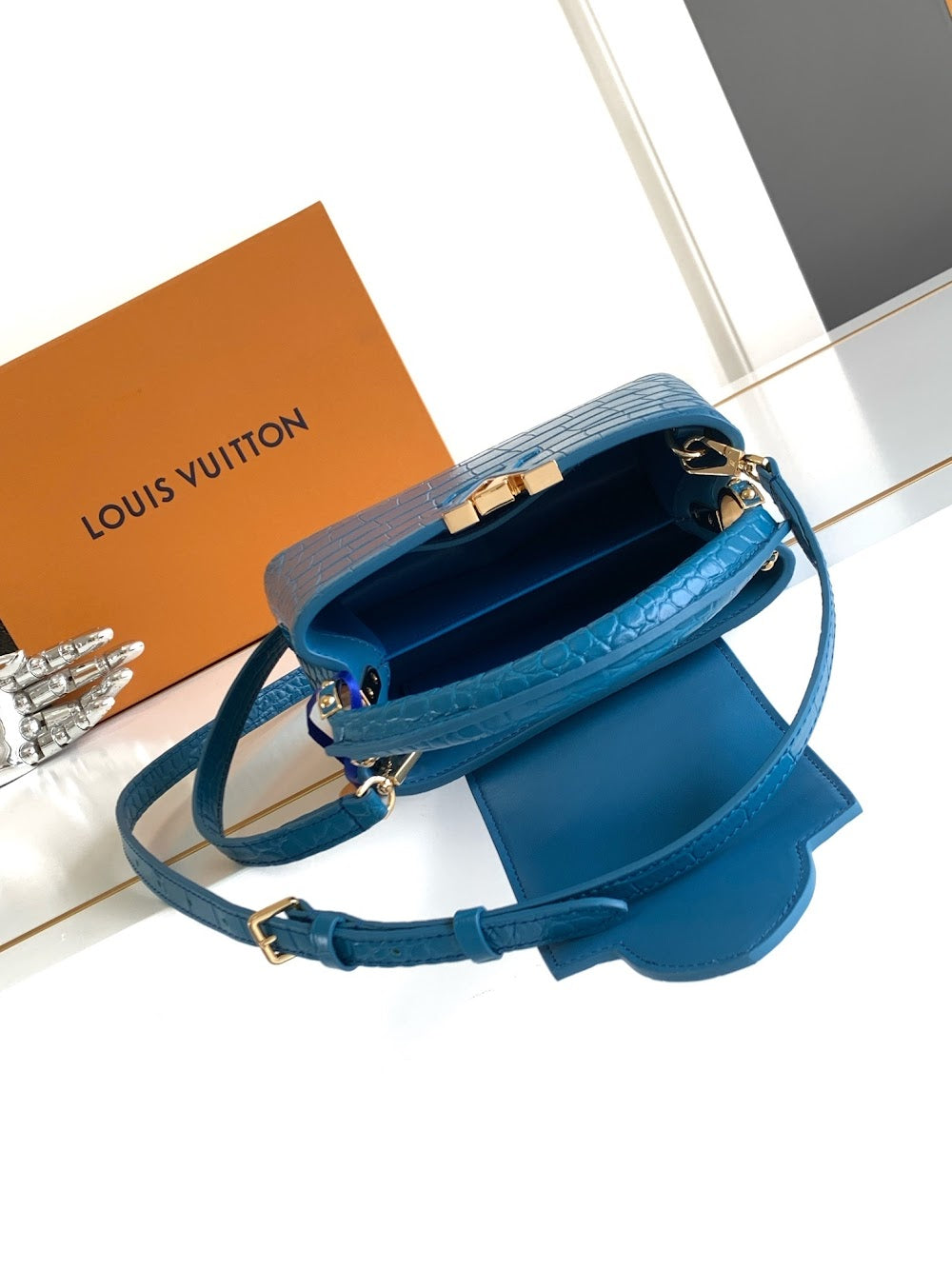 Dragons Bags ln Luxury Bag --96832