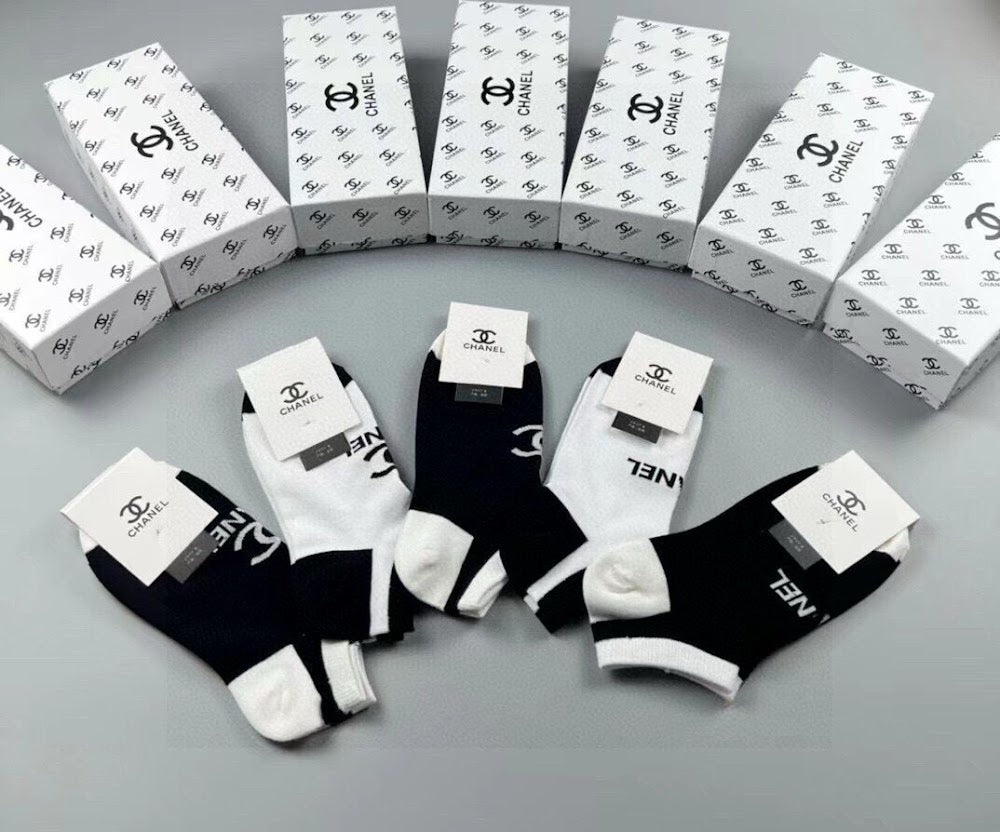 Dragons Bags Premium Luxury Socks --98622