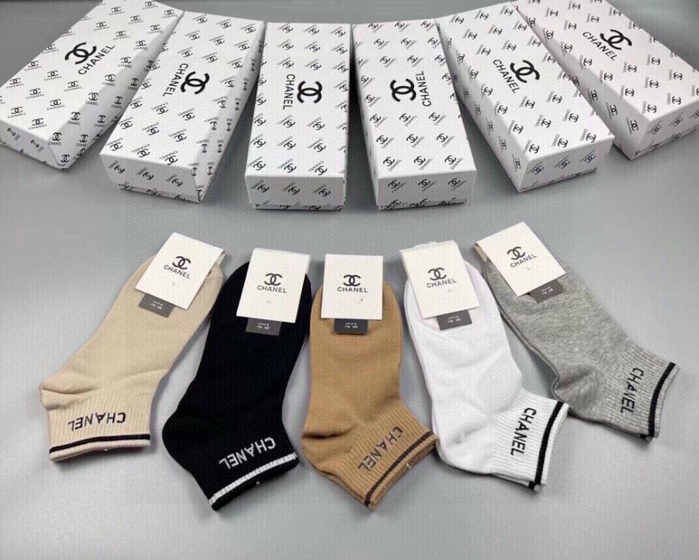 Dragons Bags Premium Luxury Socks --98077