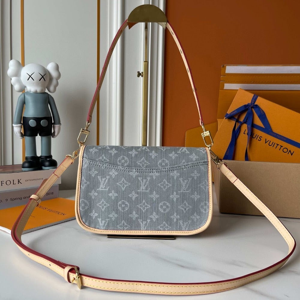 Dragons Bags ln Luxury Bag --77050