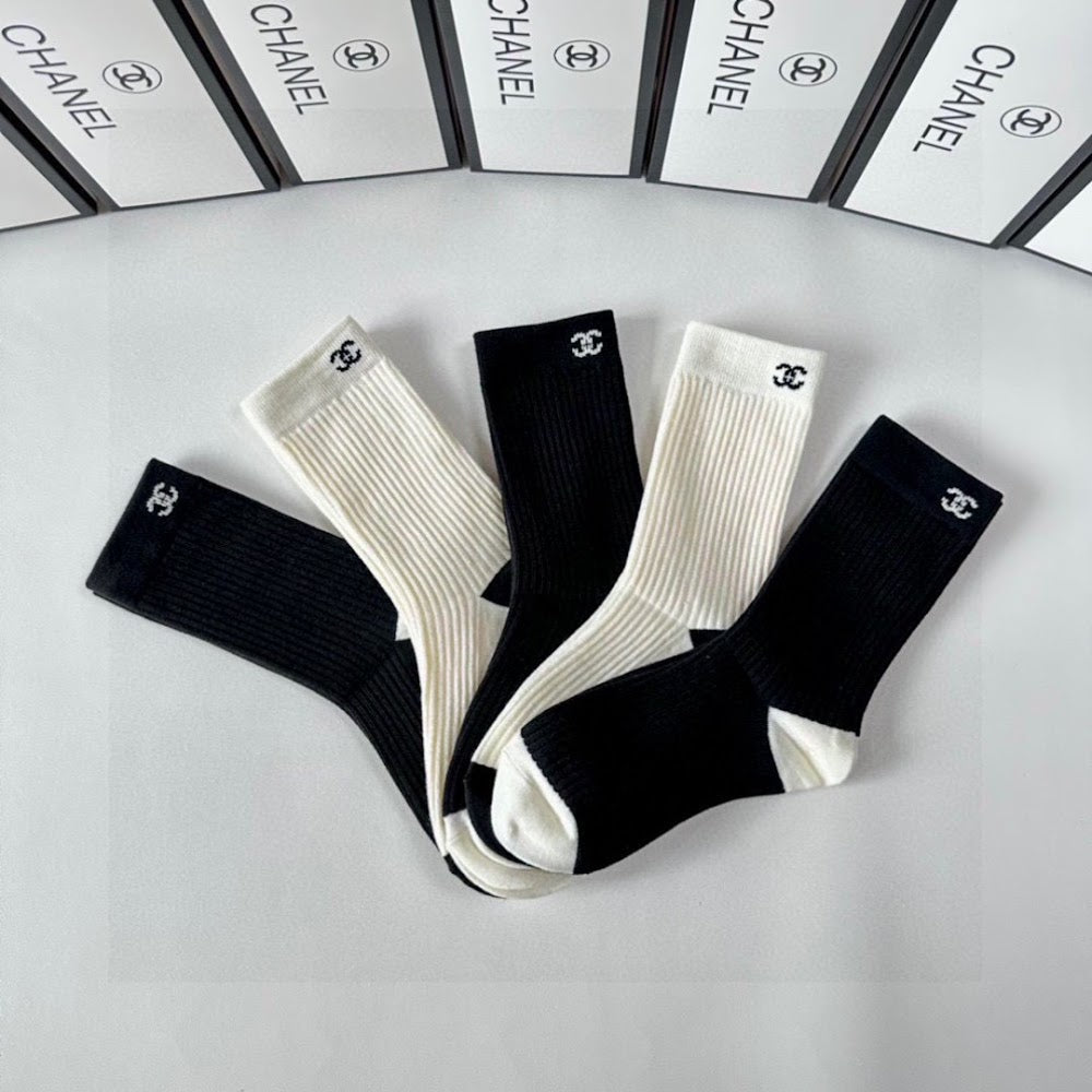 Dragons Bags Premium Luxury Socks --97920
