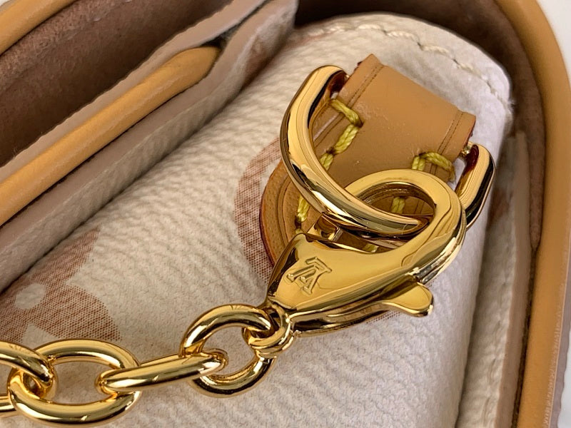 Dragons Bags ln Luxury Bag --69793