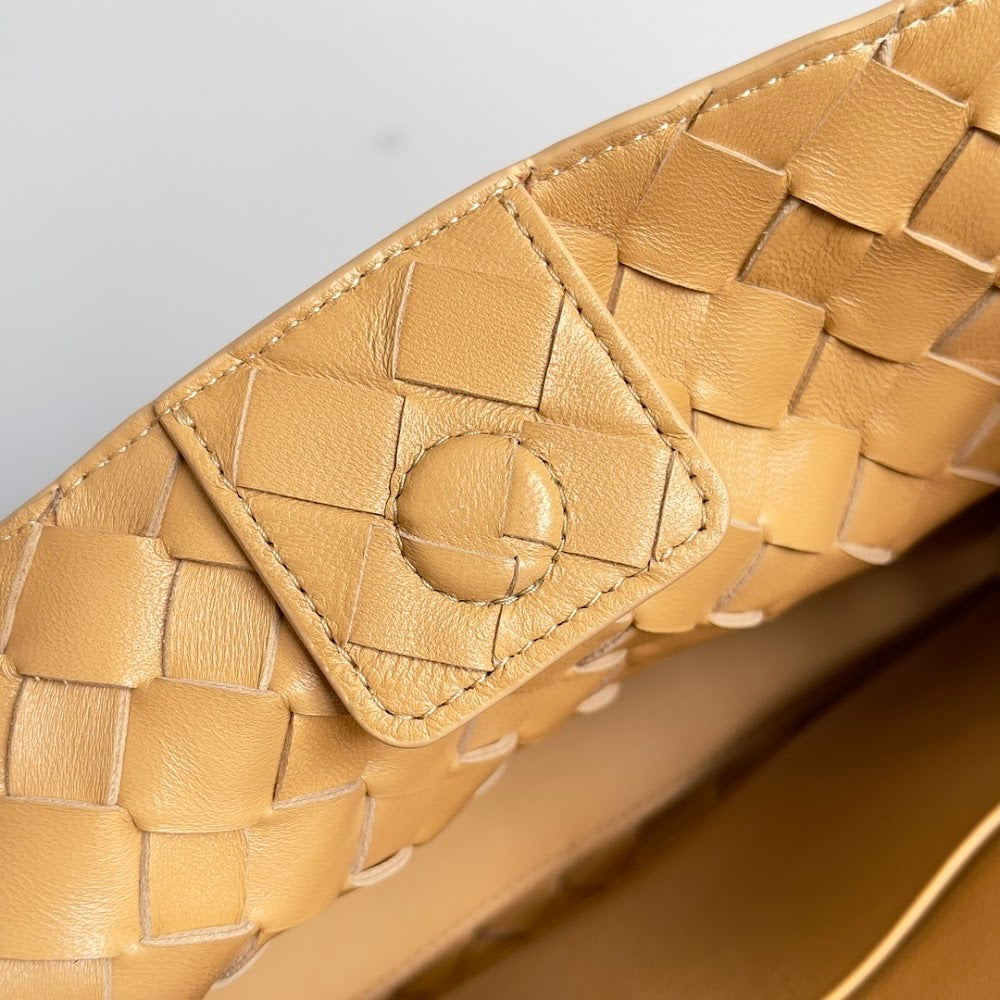 new-luxury-designer-bags-nm10709