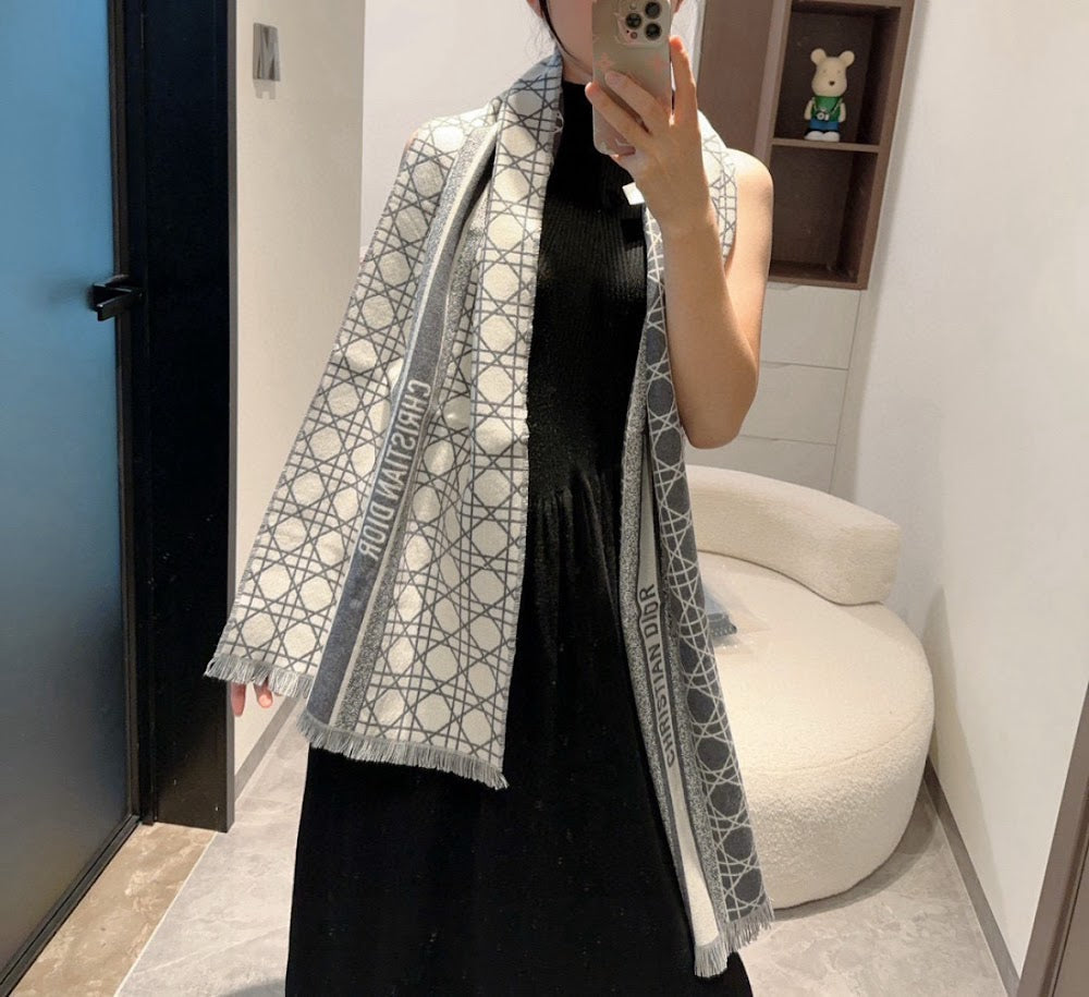 Dragons Bags Premium Designer Scarf --99578