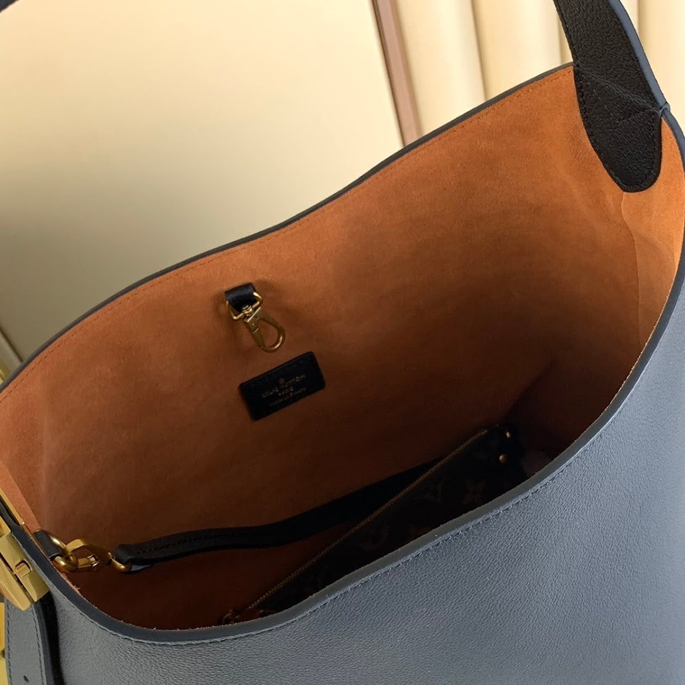 Dragons Bags ln Luxury Bag --62361