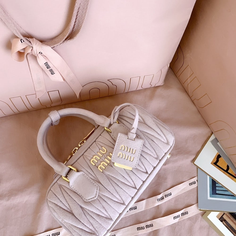 Dragons Bags Miun Miun Luxury Bag --122700