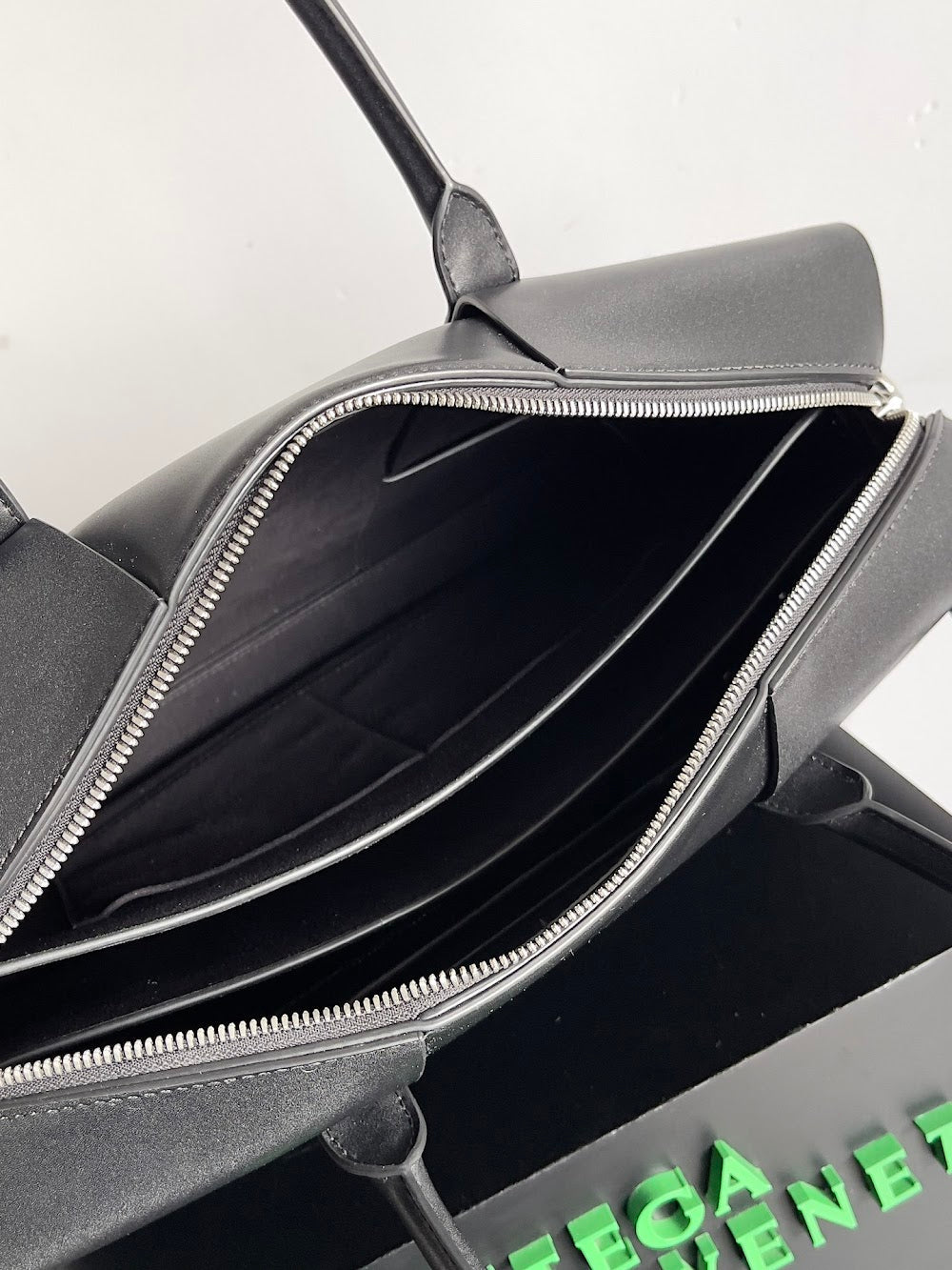 Dragons Bags Bottegan Luxury Bag --90391