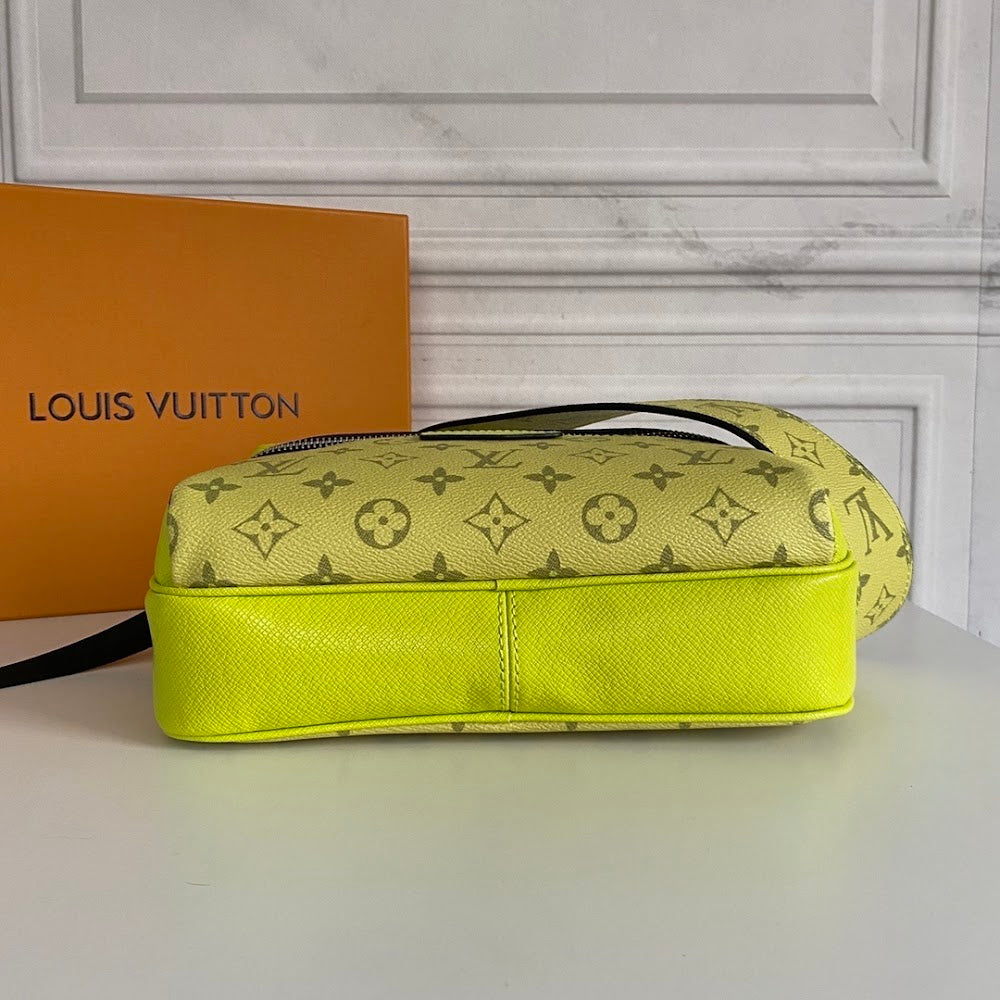 Dragons Bags ln Luxury Bag --70139