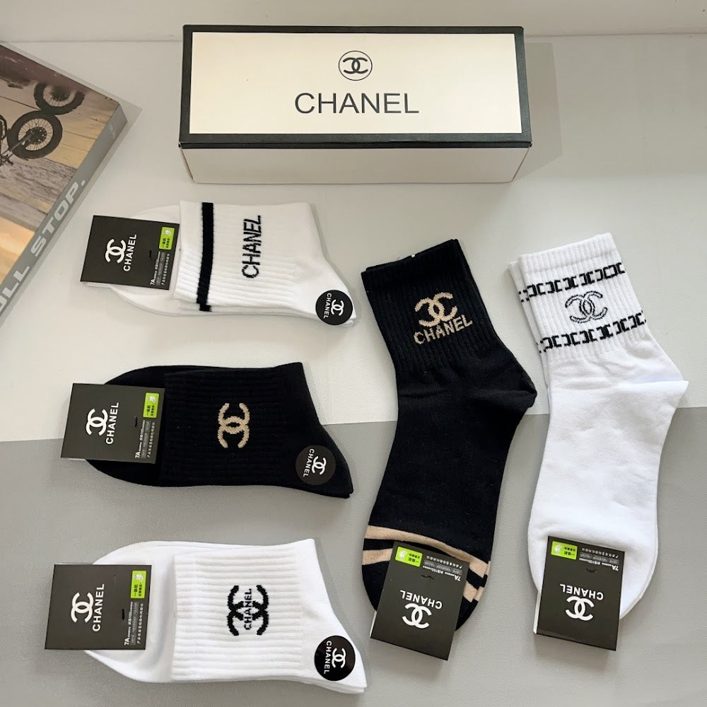 Dragons Bags Premium Luxury Socks --97761
