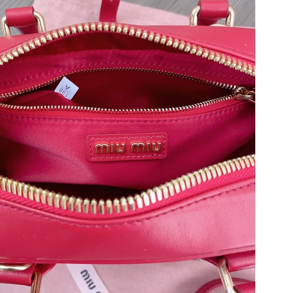 Dragons Bags Miun Miun Luxury Bag --123287