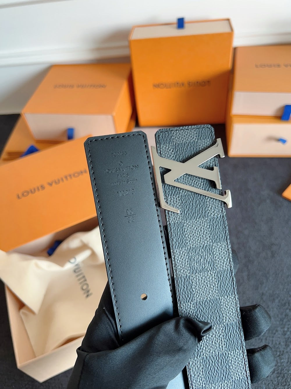 Dragons Bags ln Luxury Belt --100180