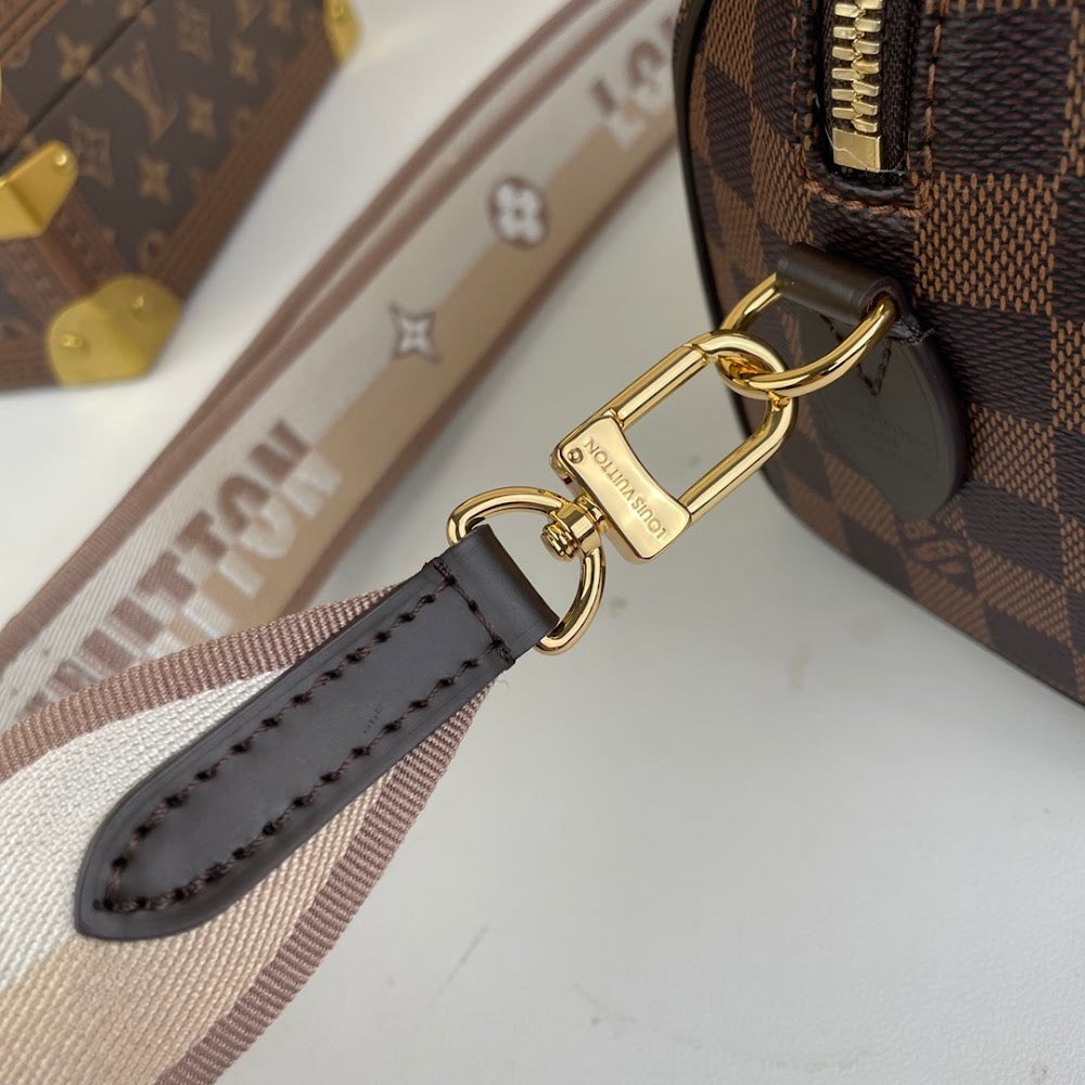 Dragons Bags ln Luxury Bag --61731