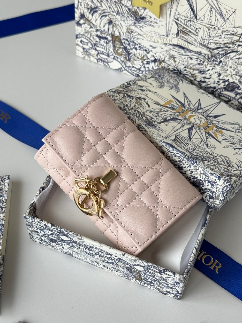 Dragons BagsDiorn Luxury Bag --114486