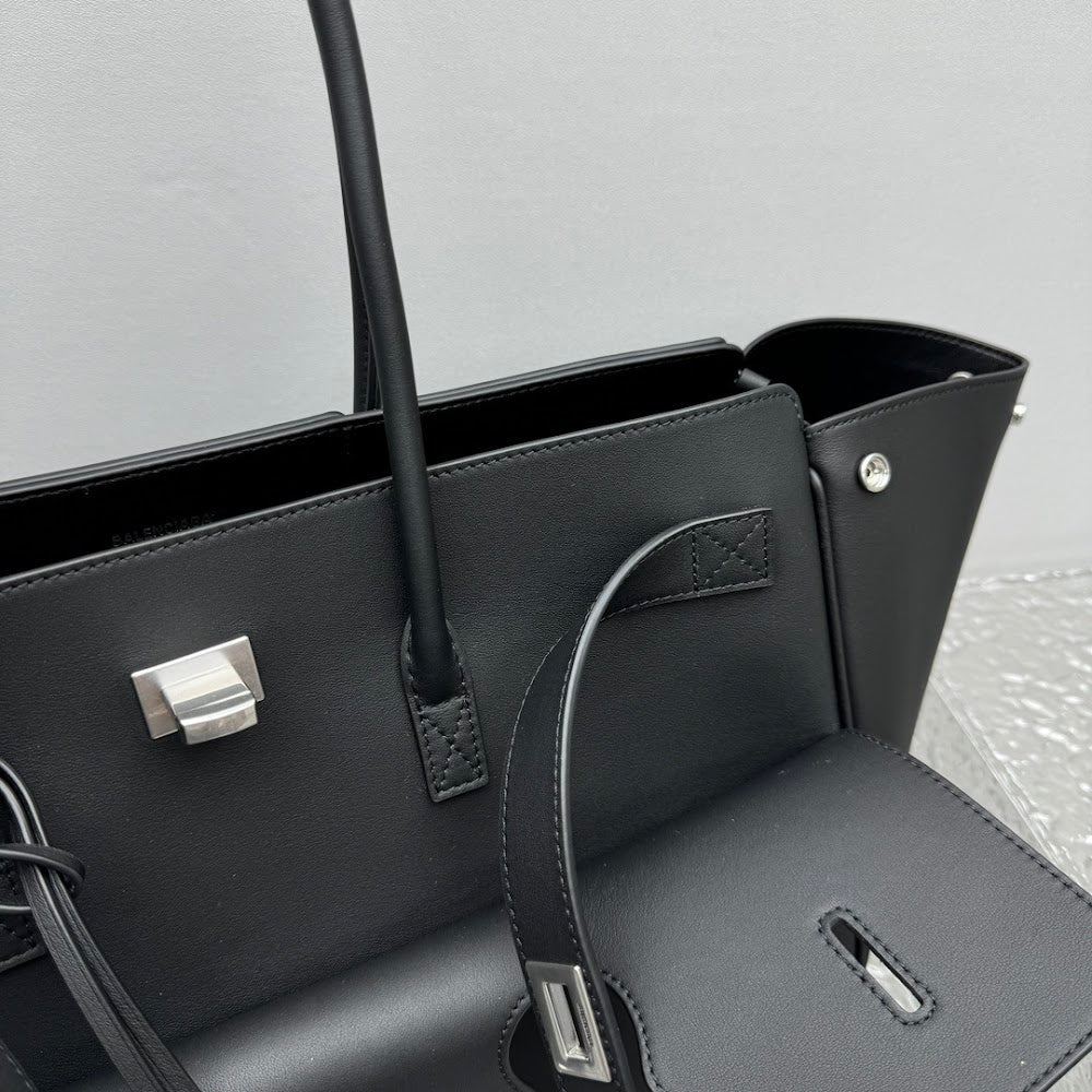 Dragons Bags Balenciaga Luxury Bag --110862