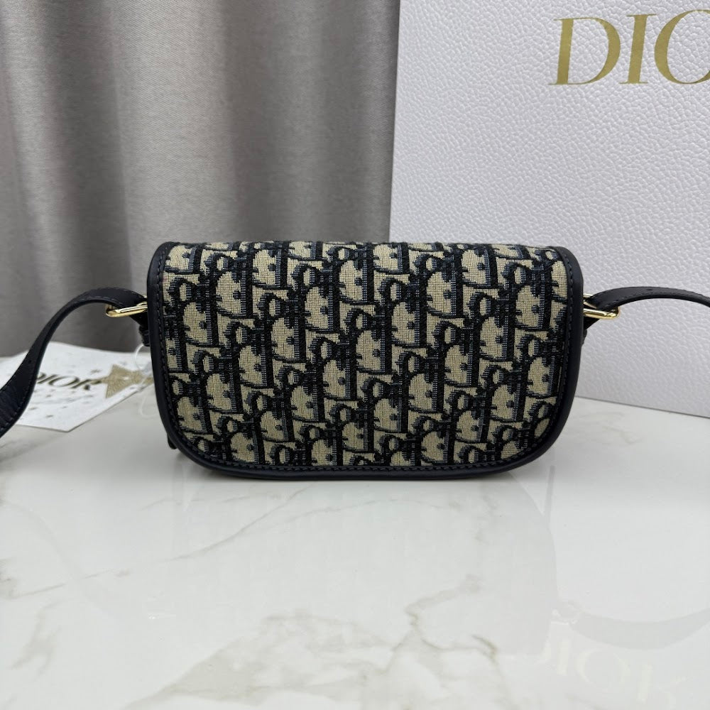 Dragons BagsDiorn Luxury Bag --115204
