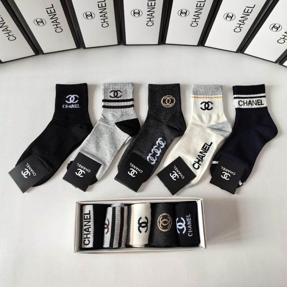 Dragons Bags Premium Luxury Socks --98036