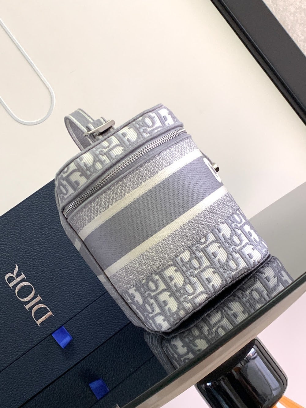 Dragons BagsDiorn Luxury Bag --114815