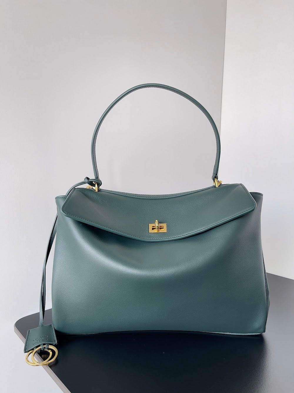 Dragons Bags Balenciaga Luxury Bag --110827
